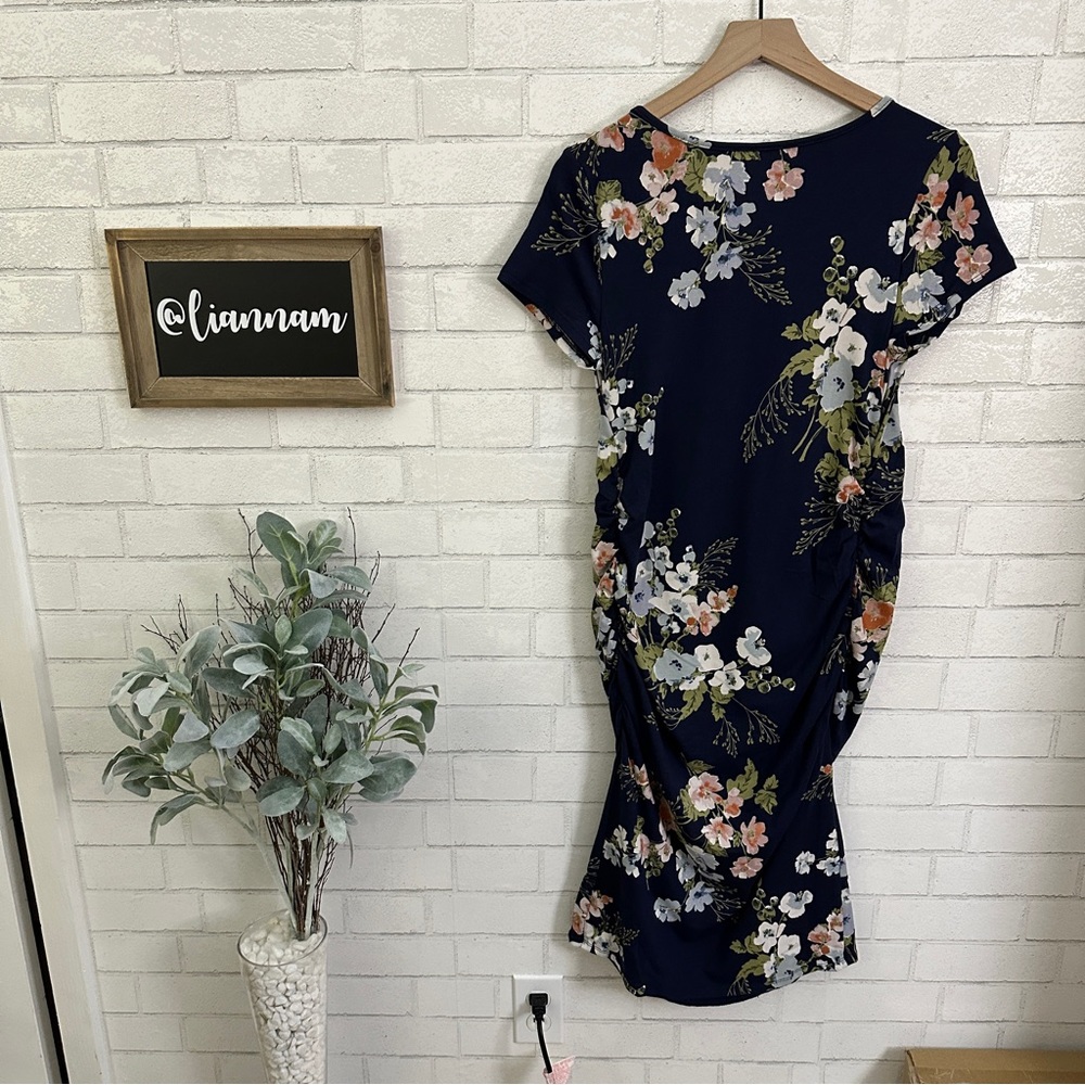 ISABEL Maternity by Ingrid & Isabel Navy Flowered Scoop Neck Short Sleeve Dress - Picture 8 of 13